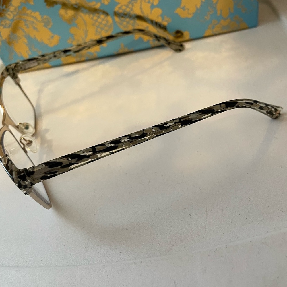 L.A.M.B. Black and Gray Patterned Eyeglasses with Case and cloth - Picture 6 of 10